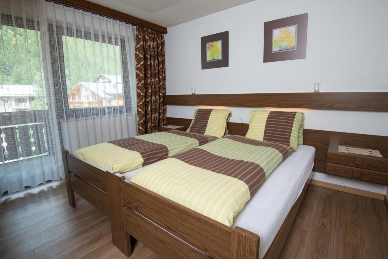 Ferienhaus Adonis Apartamento Saas-Grund Quarto foto